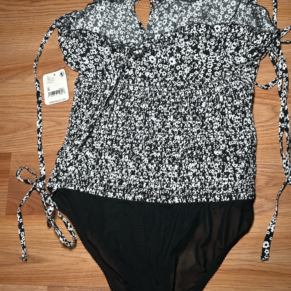 Free People Black and White Floral Bodysuit - Picture 15 of 15